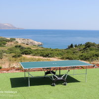04 Zeus Bay table tennis